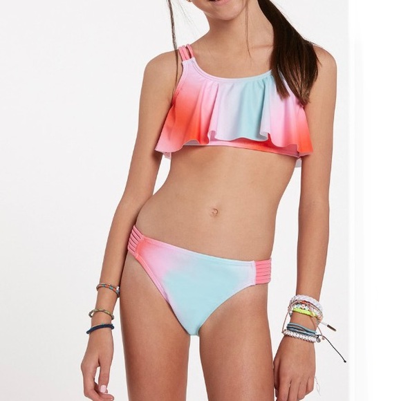 Volcom Fun Dip Crop Bikini - Picture 2 of 16